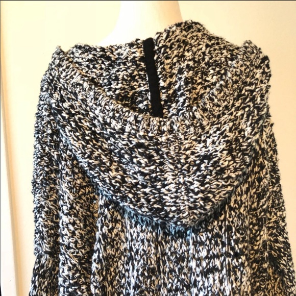 KNITTED HOODED CARDIGAN - Picture 3 of 4